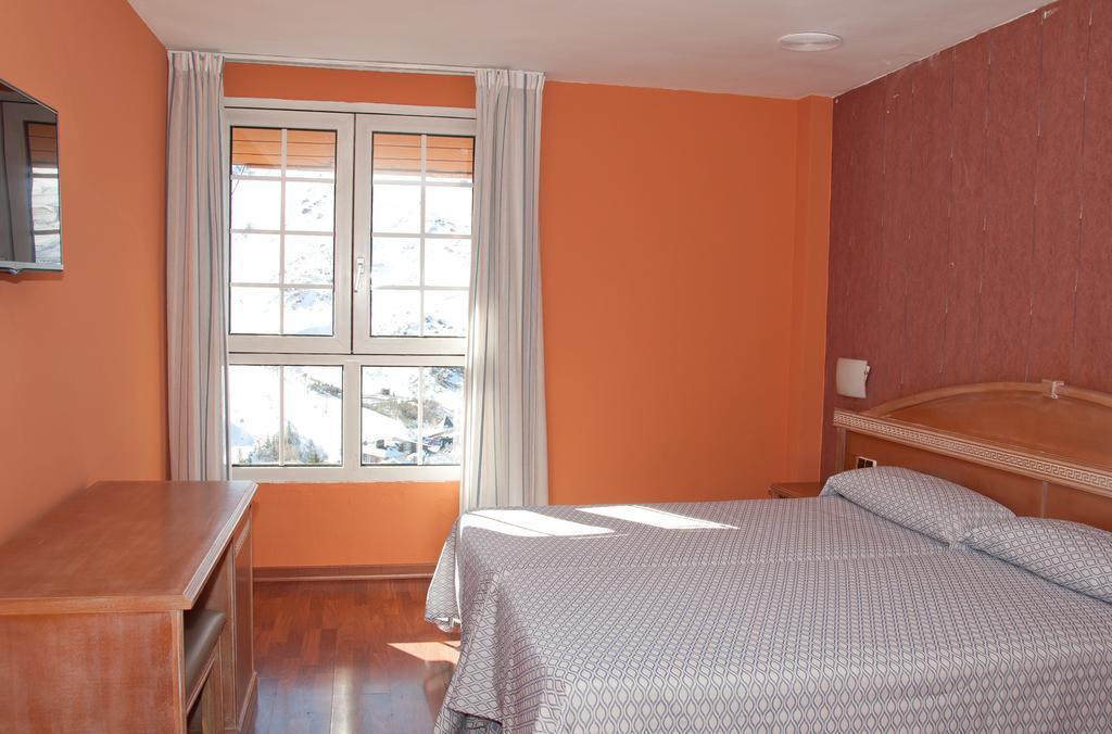 Hotel Reino Nevado Sierra Nevada Bagian luar foto